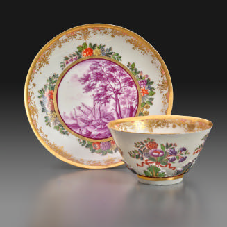 tea bowl with saucer and elaborate polychrome decoration