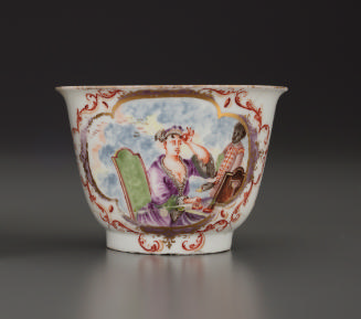 Tea bowl with painted figures at the center