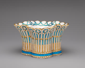 Porcelain basket-shaped dish in blue, white, and gold