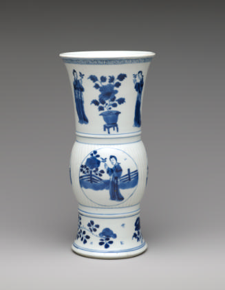 Blue and white porcelain beaker vase featuring figures in robes