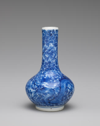 White hard-paste porcelain bottle-shaped vase with underglaze blue decoration