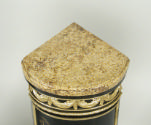 Small Corner Cupboard with Panels of Black-and Gold Tôle, view of marble top