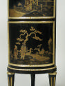 Small Corner Cupboard with Panels of Black-and Gold Tôle, view of bottom panel