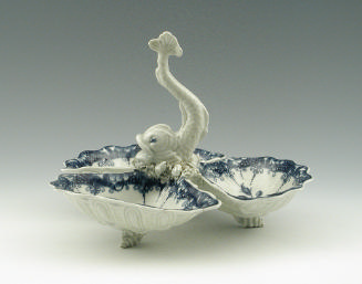 Blue and white porcelain tray with three containers and white fish