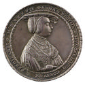 Silver medal of a woman wearing a broad hat and a pleated blouse under a brocaded gown