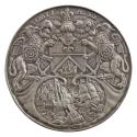 Silver medal of the coat of arms of Admiral Maarten Harpertszoon Tromp in front of two anchors …