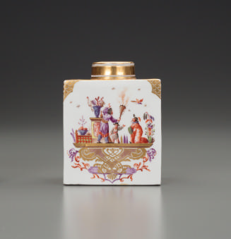 Tea caddy featuring a painted scene with three figures and gilt decoration