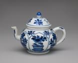 Blue and white porcelain teapot