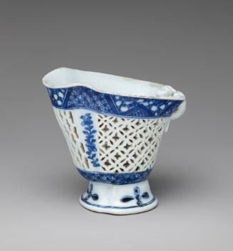 Blue and white porcelain reticulated cream pot or libation cup 