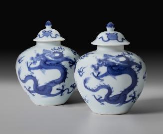 White hard-paste porcelain dragon jar with cover, view of pair